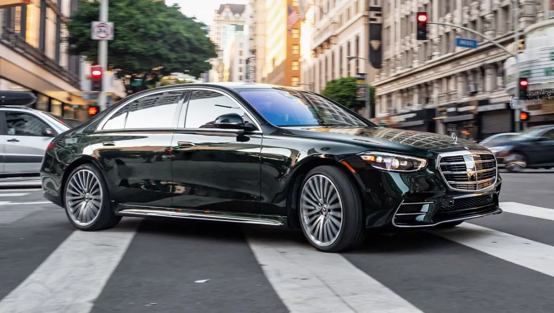 Excutive-Sedan